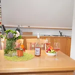 호텔 Garni Weinberghof & Weingut Lagler 4*