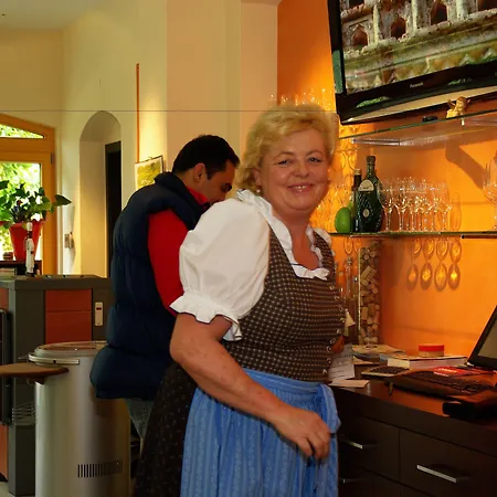 Garni Weinberghof & Weingut Lagler