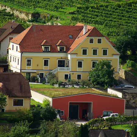 Hotel Garni Weinberghof & Weingut Lagler 4*