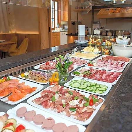 Garni Weinberghof & Weingut Lagler 4*